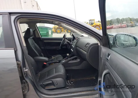 2010 Volkswagen Jetta Limited Edition из США, поврежденный, VIN 3VWRX7AJ0AM114000